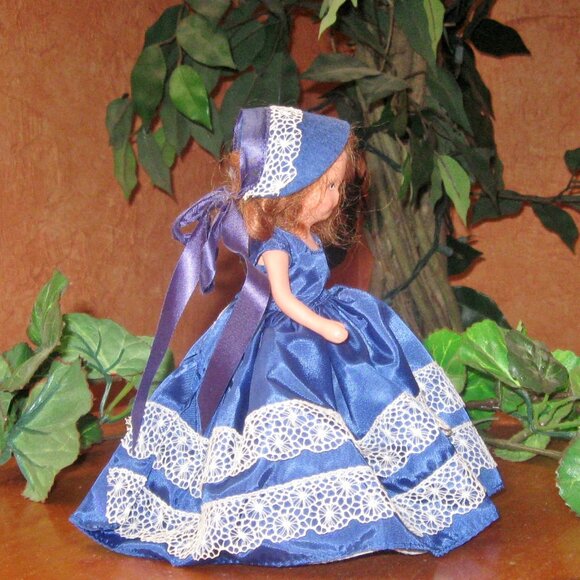 Vintage Doll Nancy Ann Story Book Doll w Royal Blue Dress and Matching Bonnet - Picture 3 of 12